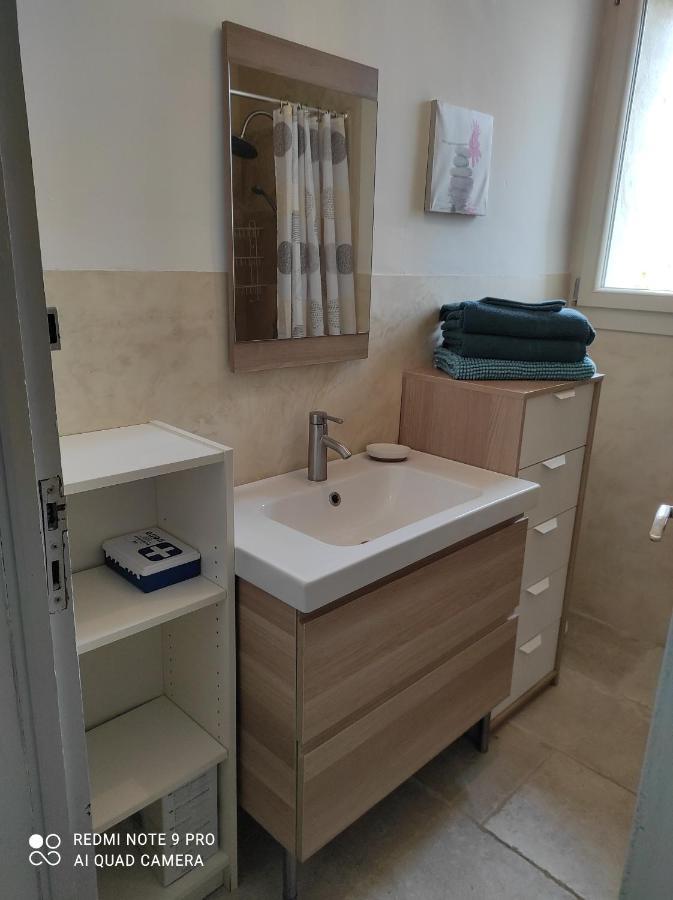 Entre Ble Et Lavande Appartement Bonnieux Buitenkant foto