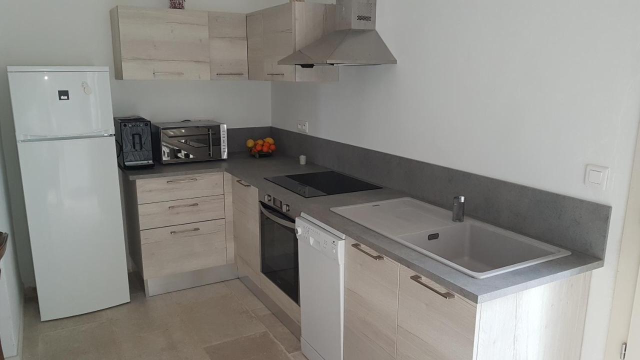 Entre Ble Et Lavande Appartement Bonnieux Buitenkant foto